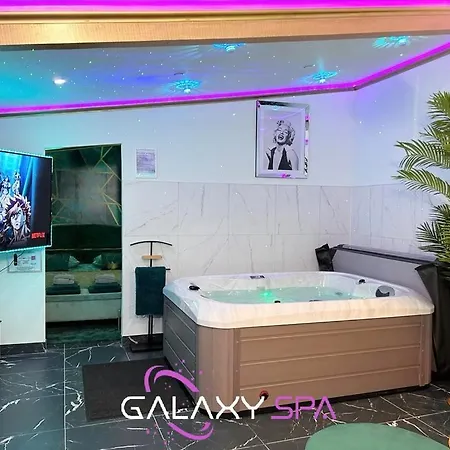 Appartement Galaxy - Jupiter Jacuzzi Privatif *