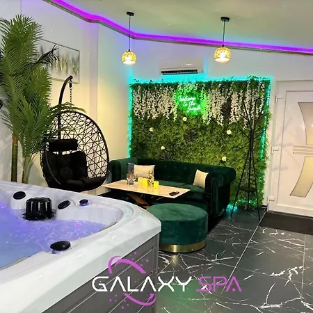 Galaxy - Jupiter Jacuzzi Privatif Appartement Champigneulles
