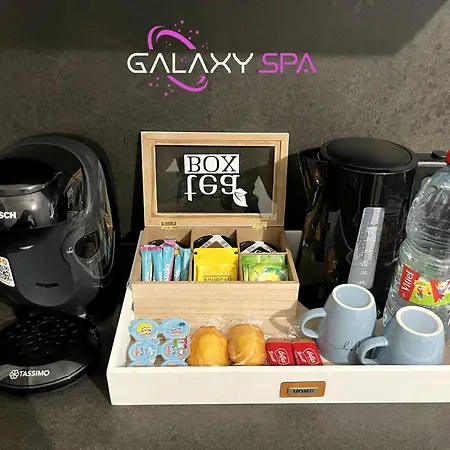 Galaxy - Jupiter Jacuzzi Privatif *