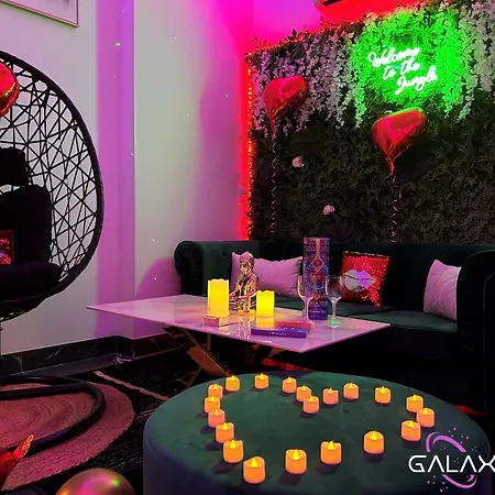 Galaxy - Jupiter Jacuzzi Privatif Appartement Champigneulles